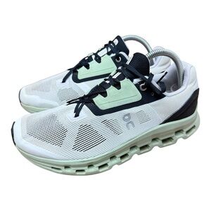 On Cloudstratus Size 9.5 women White Blue and White Athletic Sneakers